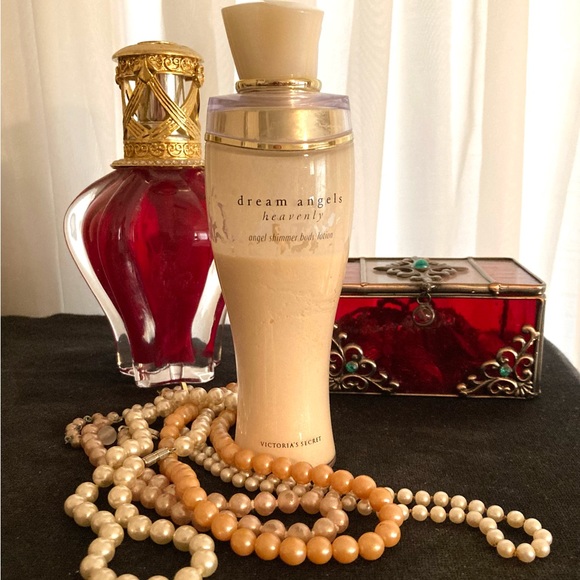 Victoria's Secret Other - Victoria’s Secret Ángel Shimmer Body Lotion